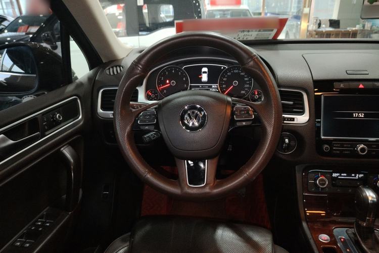 Used Volkswagen Touareg 2011 3.0 TSI Luxury Edition