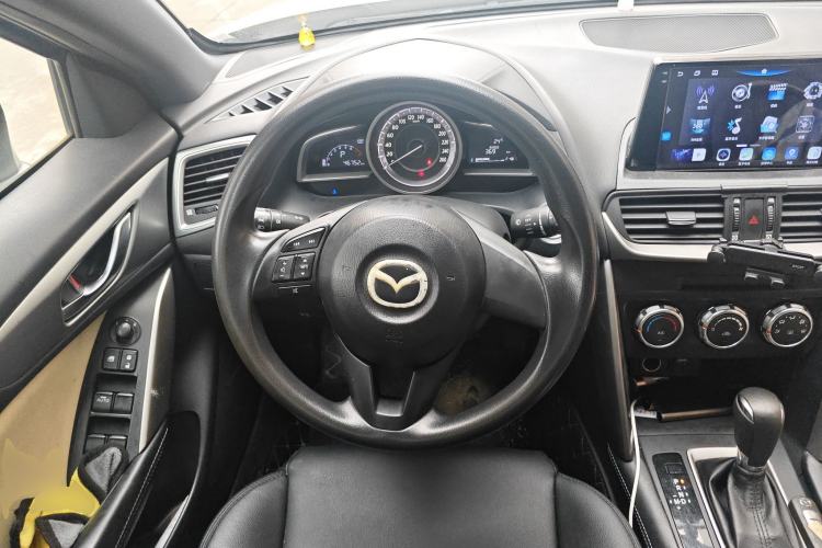 Used Mazda CX-4 2016 2.0L Automatic 2WD Blue Sky Dynamic Edition
