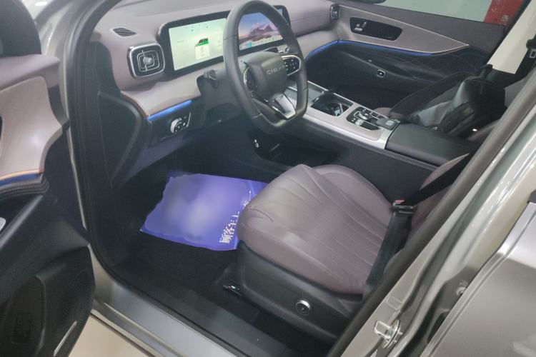 Used Chery Tiggo 9 C-DM 2025 1.5T 106KM Ultra-Comfort Edition 5 Seats Lithium-NMC
