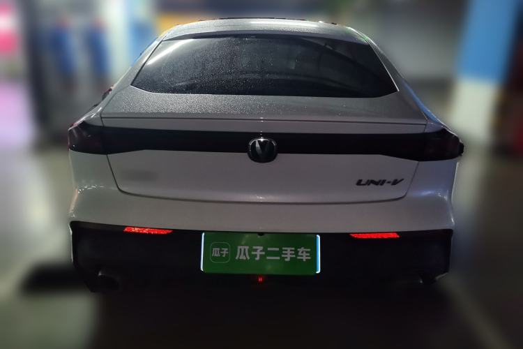 Used CHANGAN UNI-V 2022 1.5T Prestige Version
