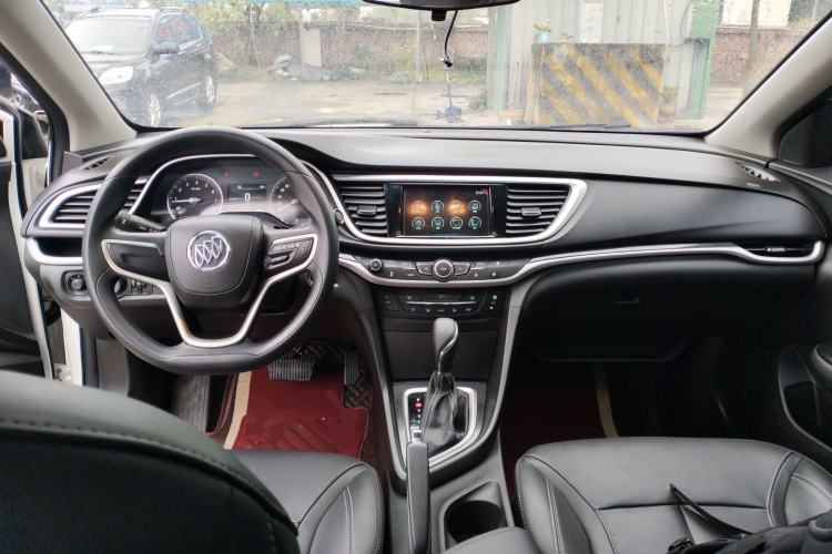 Used Buick GT 2016 15N Automatic Luxury Edition Center Console