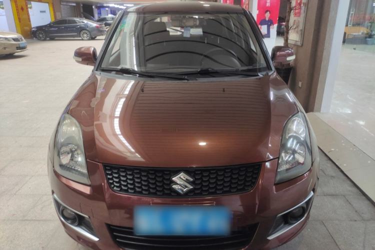 Used Suzuki Swift 2013 1.5L Automatic Standard Edition
