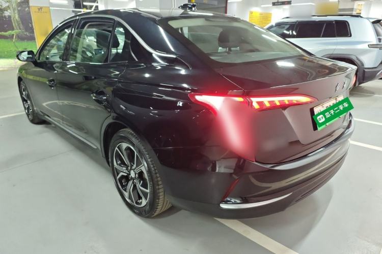 Used Hongqi E-QM5 2023 Revised Version Basic Travel Edition Rear Left 45 Deg