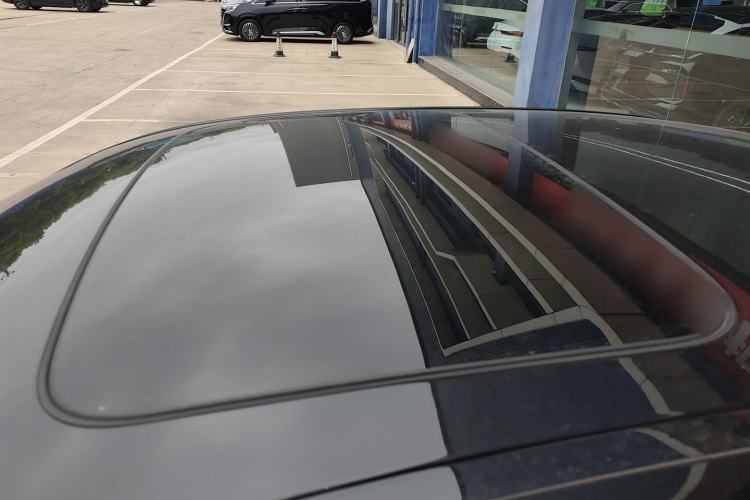 Used BMW 5 Series 2021 525Li Luxury Package Roof