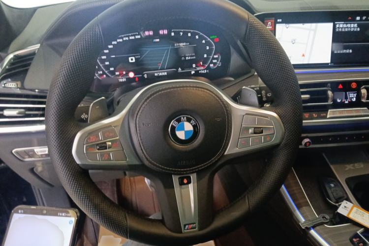 Used BMW X5 2022 Restyled xDrive 40Li Luxury Edition M Sport Package
