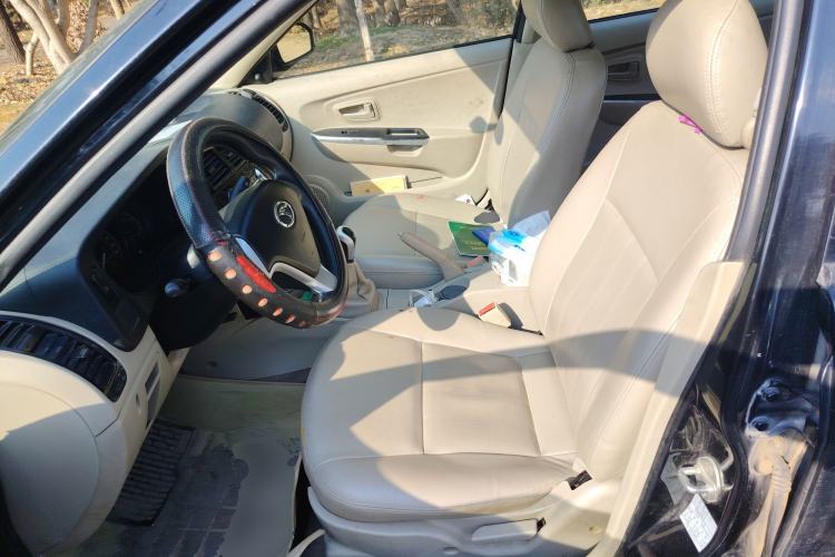 Used Soueast V3 Lingyue 2014 1.5L Manual Entry-Level Version Left Front Seat