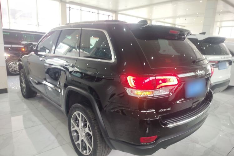 Used Jeep Grand Cherokee 2020 3.0L Elite Navigation Edition Rear Left 45 Deg