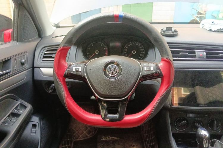 Used Volkswagen Lavida 2019 Lavida Start 1.5L Automatic Trendy Version China VI Standard Steering Wheel