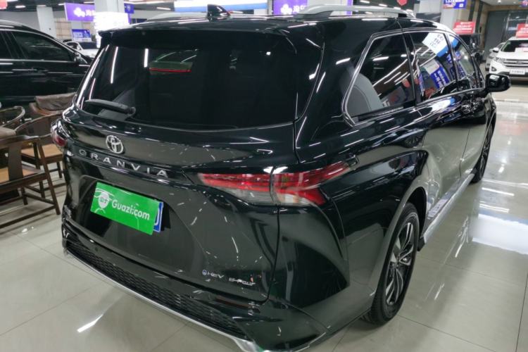 Used Toyota Granvia 2026 Model 2.5L Hybrid Prestige PLUS Four-Wheel Drive Edition
