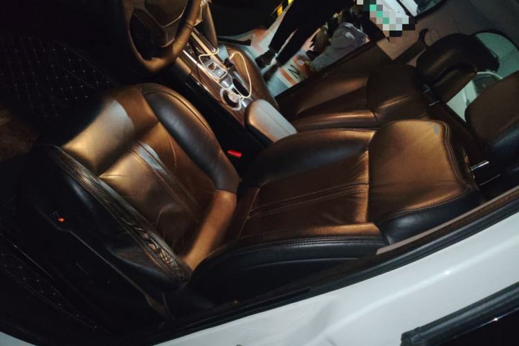 Used Peugeot 3008 2013 1.6THP Automatic Prestige Edition Left Front Seat