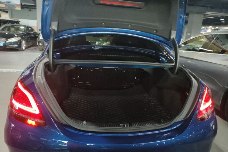 Used Mercedes-Benz C-Class 2021 C 200 L Fashion Edition Sport Version
