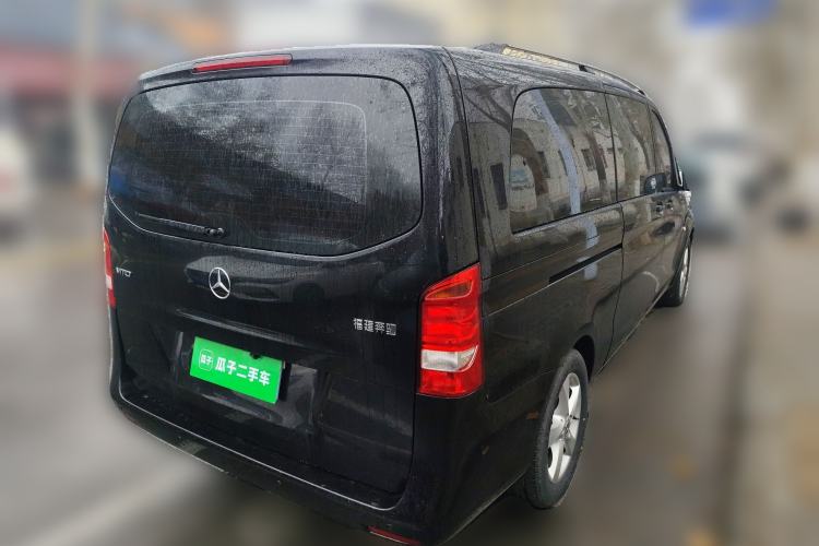 Used Mercedes-Benz Vito 2018 2.0T Elite Version 7 Seats China VI Emission Standard
