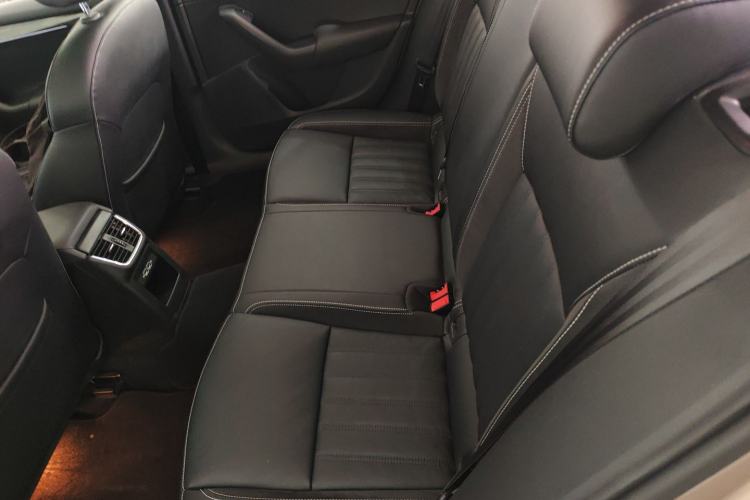 Used Skoda Octavia 2020 TSI280 DSG SmartDrive Flagship Edition Left Rear Seat