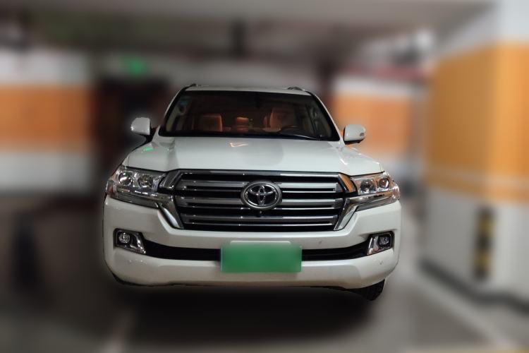 Used Toyota Land Cruiser 2018 4.0L VX-R Gasoline 7 Seats Middle East
