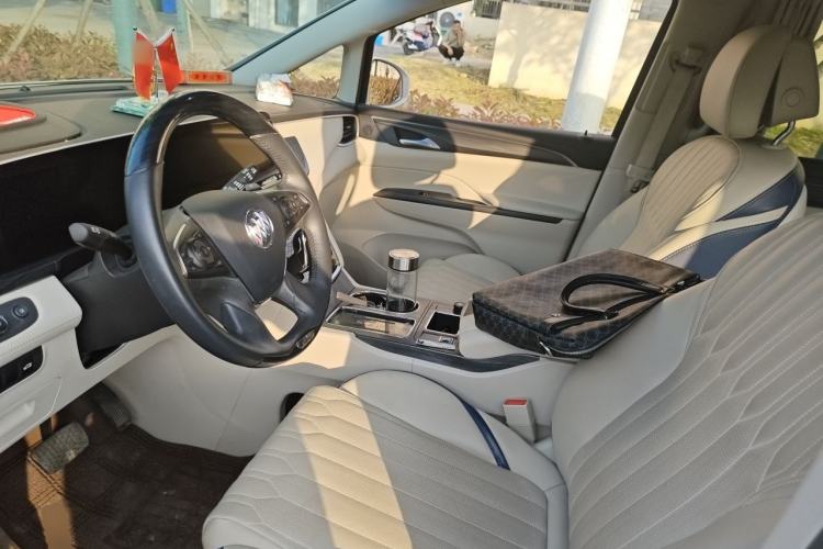 Used Buick GL8 2023 ES Lu Zun Comfort Model