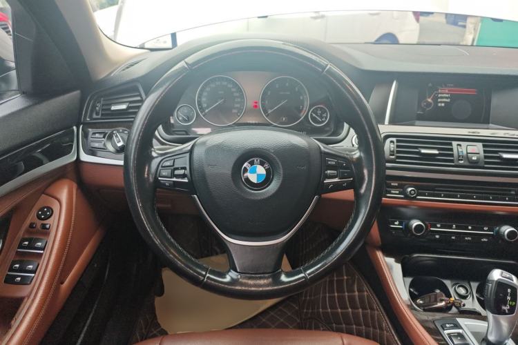 Used BMW 5 Series 2017 525Li Leading Model