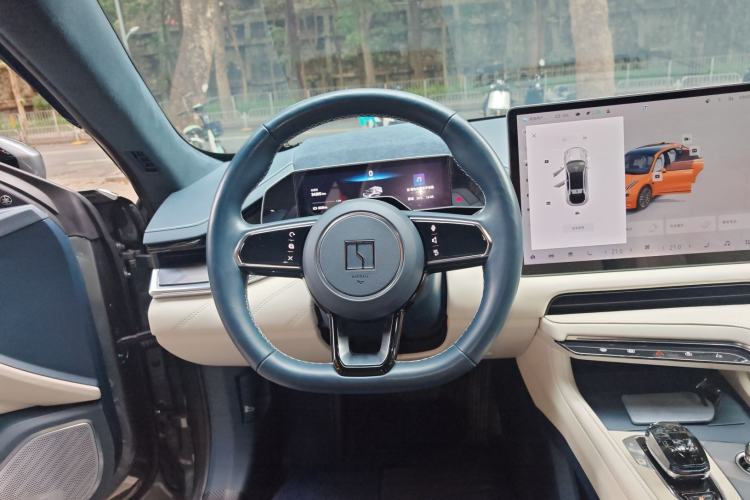 Used Zeekr 001 2023 WE Edition 100 kWh
