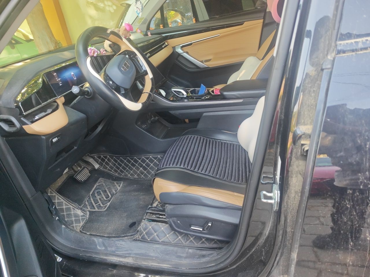 Geely Auto FX11 2023 1.5TD DCT Prestige Edition — снимка 15