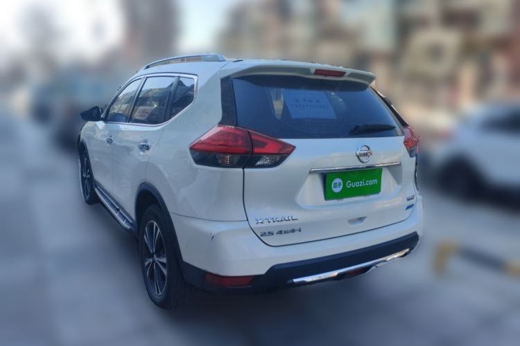 Used Nissan X-Trail 2017 2.5L CVT Leading Edition 4WD Rear Left 45 Deg