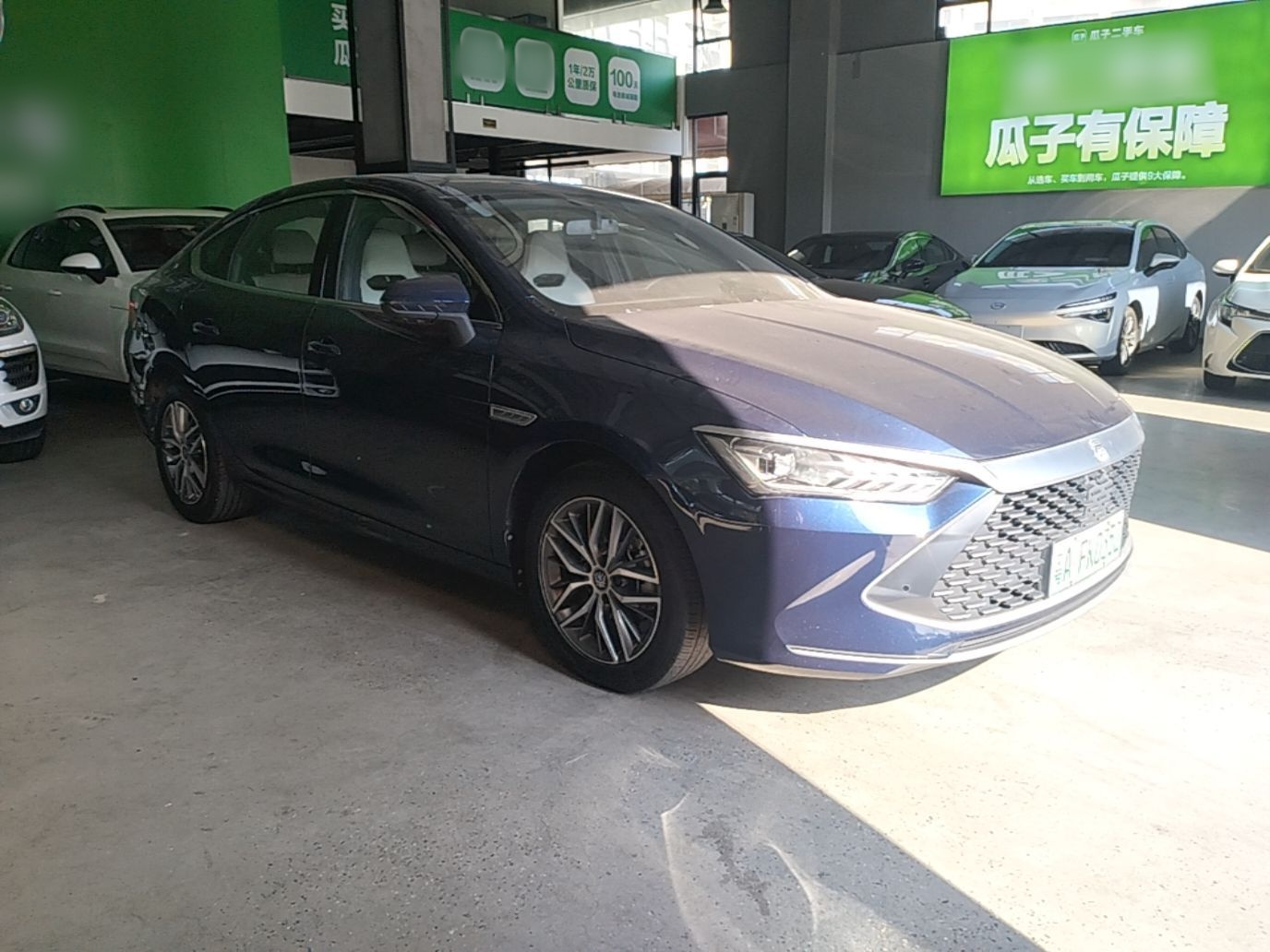 BYD Qin PLUS 2023 Champion Edition DM-i 55KM Superior Model — снимка 3