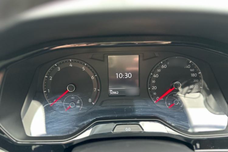 Used Volkswagen Bora 2020 1.5L Automatic Elite Version Interior 4