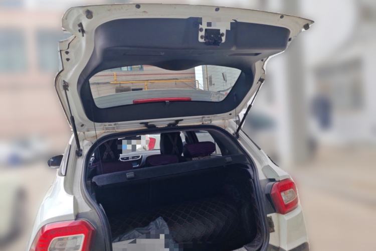 Used Brilliance V3 2016 1.5L Automatic Smart Version Trunk