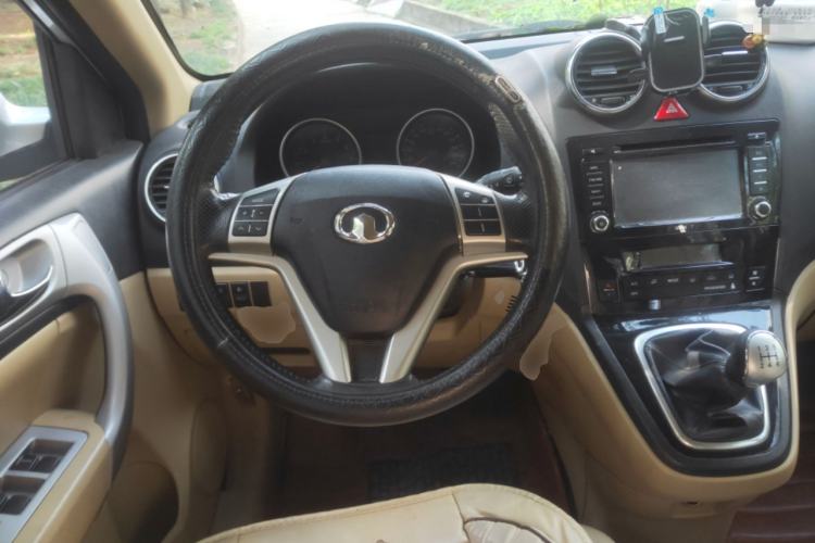 Used Haval H6 2011 2.0L Manual Two-Wheel Drive Elite Version