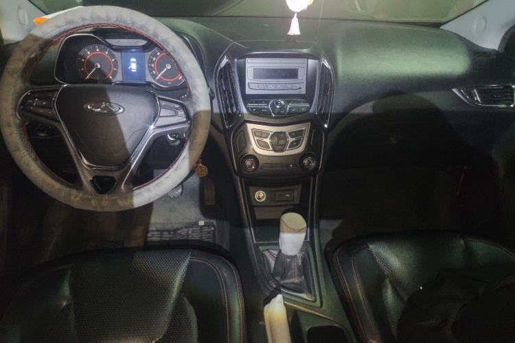 Used Chery Arrizo 5 2016 1.5L Manual Lingchao Edition Center Console