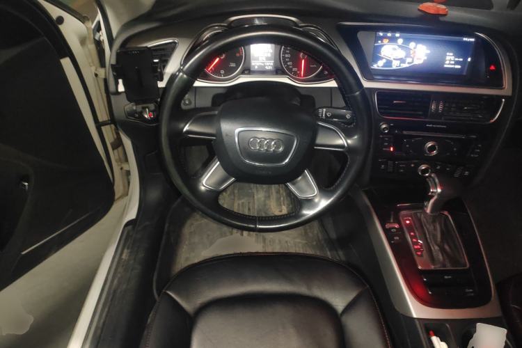 Used Audi A4L 2013 30 TFSI Automatic Comfort Model