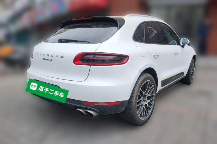 Used Porsche Macan 2014 Macan 2.0T Rear Right 45 Deg