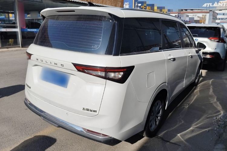 Used Wuling Jiachen 2022 1.5T Manual Light Enjoyment Dynamic Version Rear Right 45 Deg