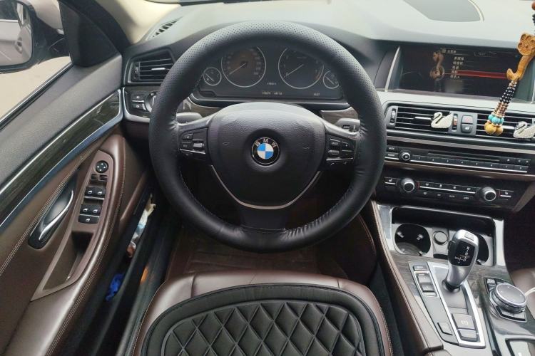 Used BMW 5 Series 2014 525Li Luxury Design Package