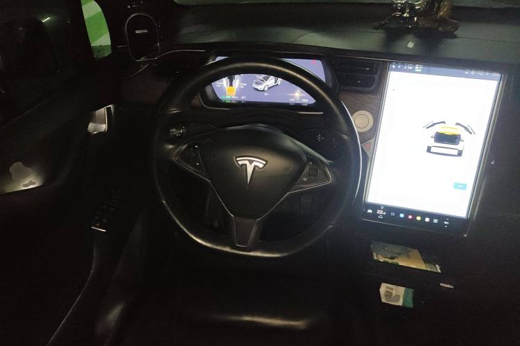 Used Tesla Model X 2020 Long-Range Upgrade Version Steering Wheel