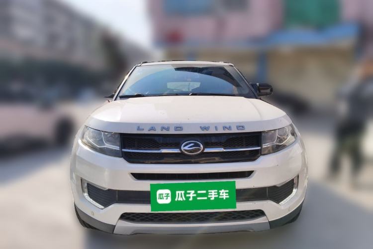 Used Land X7 2015 2.0T Panoramic Luxury Edition
