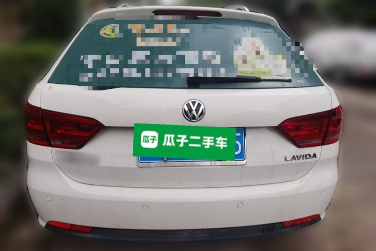 Used Volkswagen Gran Lavida 2013 1.6L Automatic Fashion Model Rear