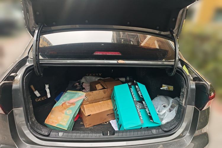 Used Geely Auto Emgrand 2022 4th Generation 1.5L CVT Luxury Model
