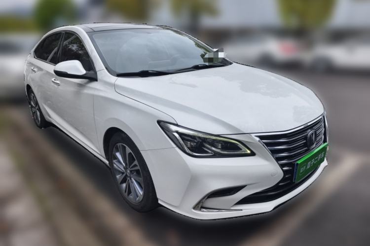 Used CHANGAN Raeton CC 2018 1.5T Automatic Haoya Model Guangmang Edition China V Standard Front Right 45 Deg