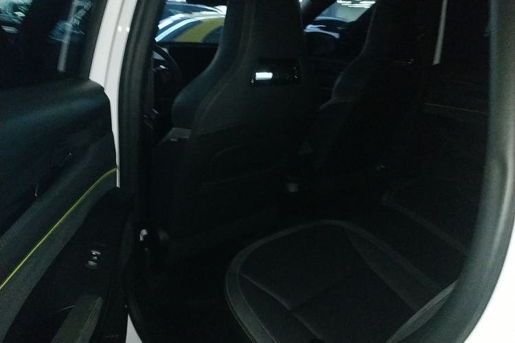 Used Haval H6S 2022 2.0T Two-Wheel Drive ZhiRun Version
