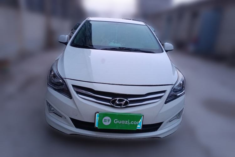 Used Hyundai Verna (older generation) 2014 1.4L Manual Smart GLS Trim
