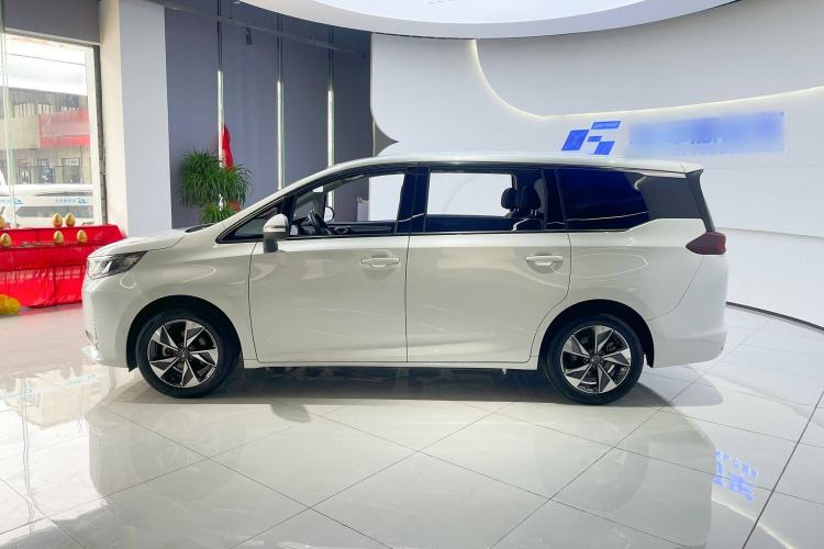 Used GAC Trumpchi M6 2023 PRO 270T DCT Luxury Edition