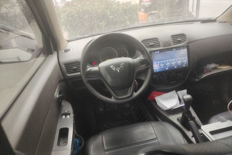 Used Wuling Hongguang 2015 1.2L S Base Model China V Standard