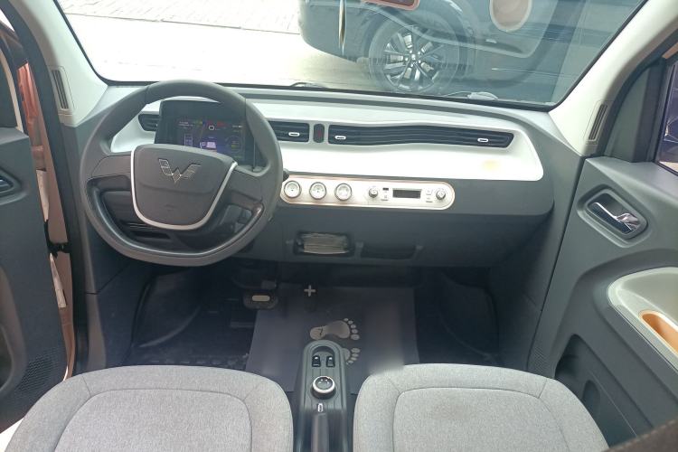 Used Wuling Hongguang MINIEV 2021 Macaron Premium Model – Lithium-NMC