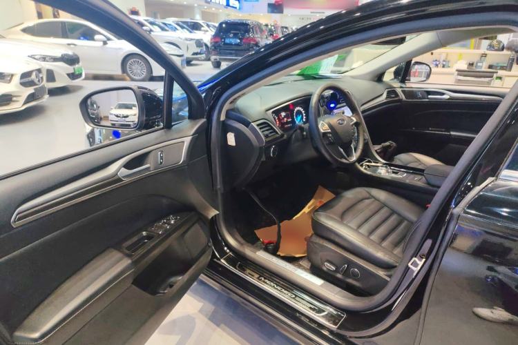 Used Ford Mondeo 2017 EcoBoost 180 Stylish Model