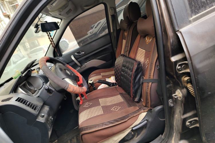 Used Haima Qishi 2010 2.0L Urban Elite Edition
