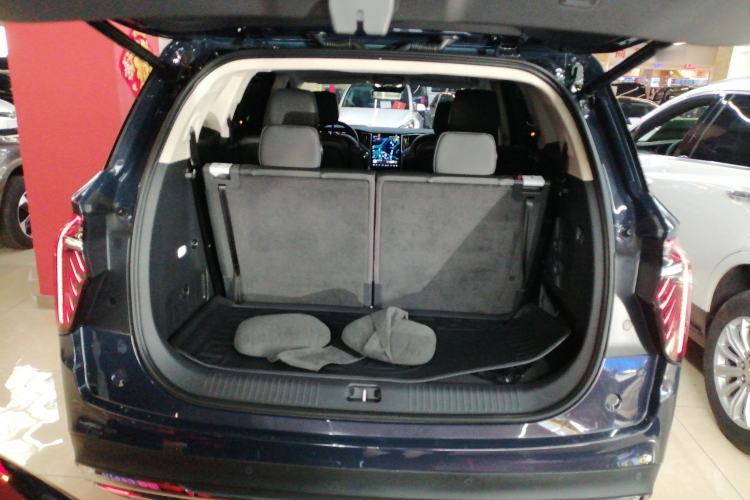 Used Hongqi HS7 2023 2.0T Automatic All-Wheel-Drive Flagship Edition Six Seats Trunk