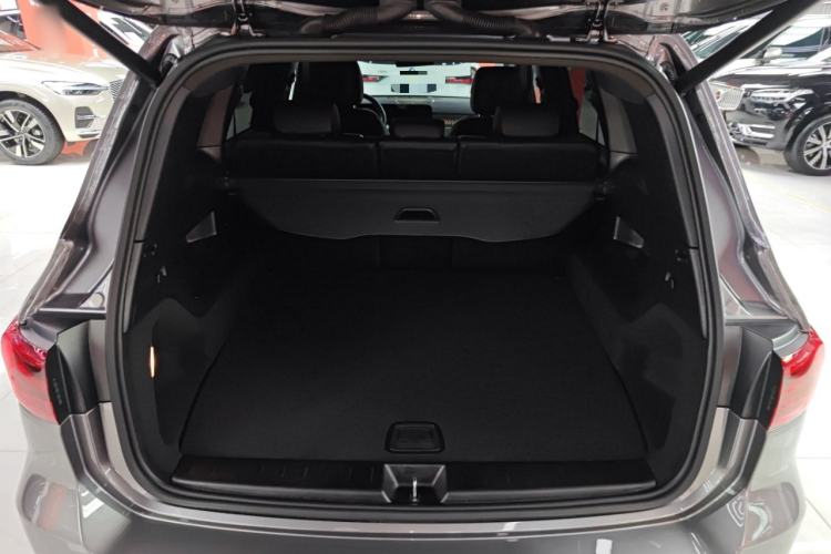 Used Mercedes-Benz GLB AMG 2024 AMG GLB 35 4MATIC Trunk