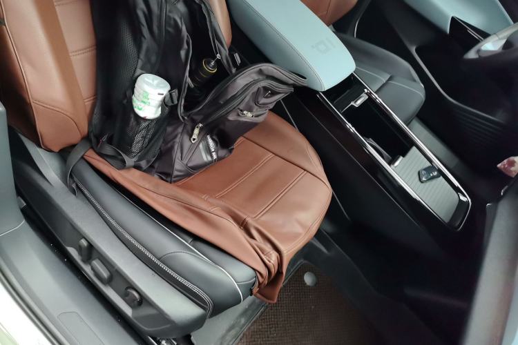 Used Volkswagen ID.4 X 2024 Pure & Smart Edition Right Front Seat