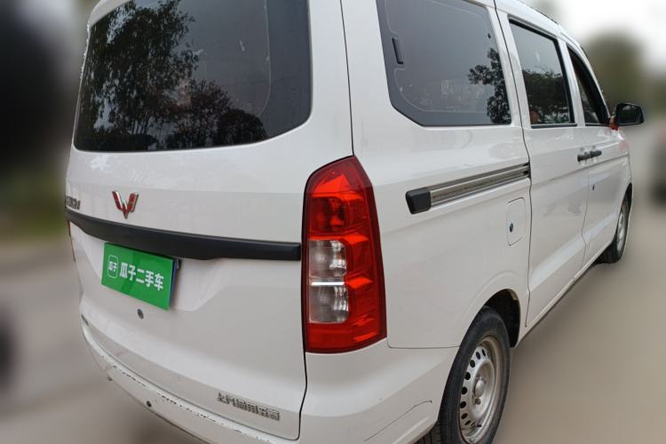 Used Wuling Hongguang V 2022 1.5L Jingqu Edition Electric-Assist LAR
