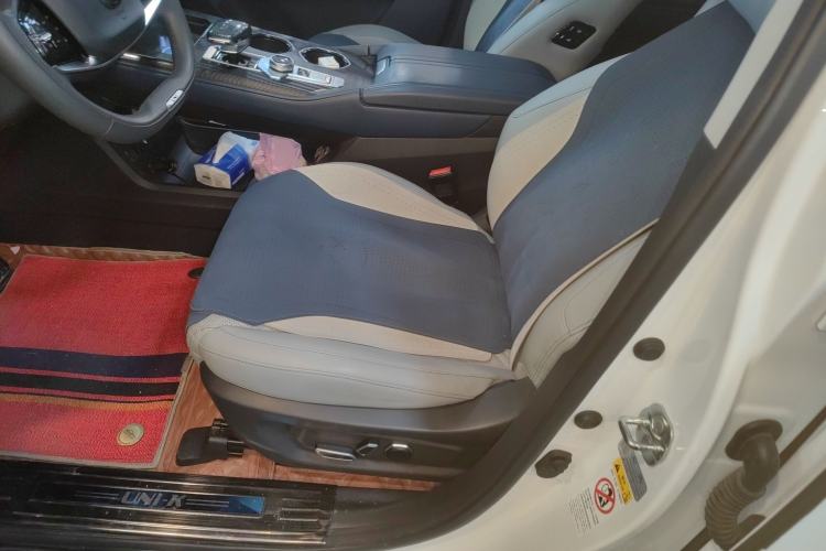 Used Changan UNI-K iDD 2022 Blue Whale iDD 130km 1.5T Prestige Model