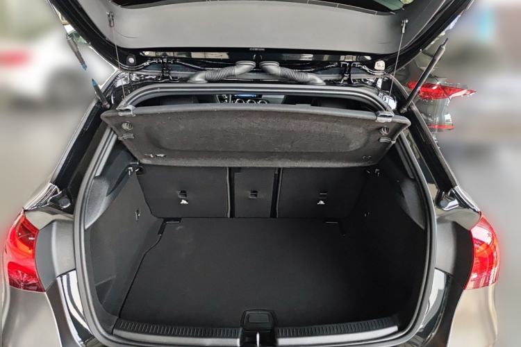 Used Mercedes-Benz A AMG 2025 AMG A 35 4MATIC Trunk